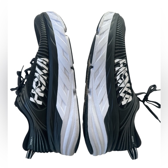 Hoka One One Women’s Bondi 7 Black & White Running Shoes - Picture 9 of 15